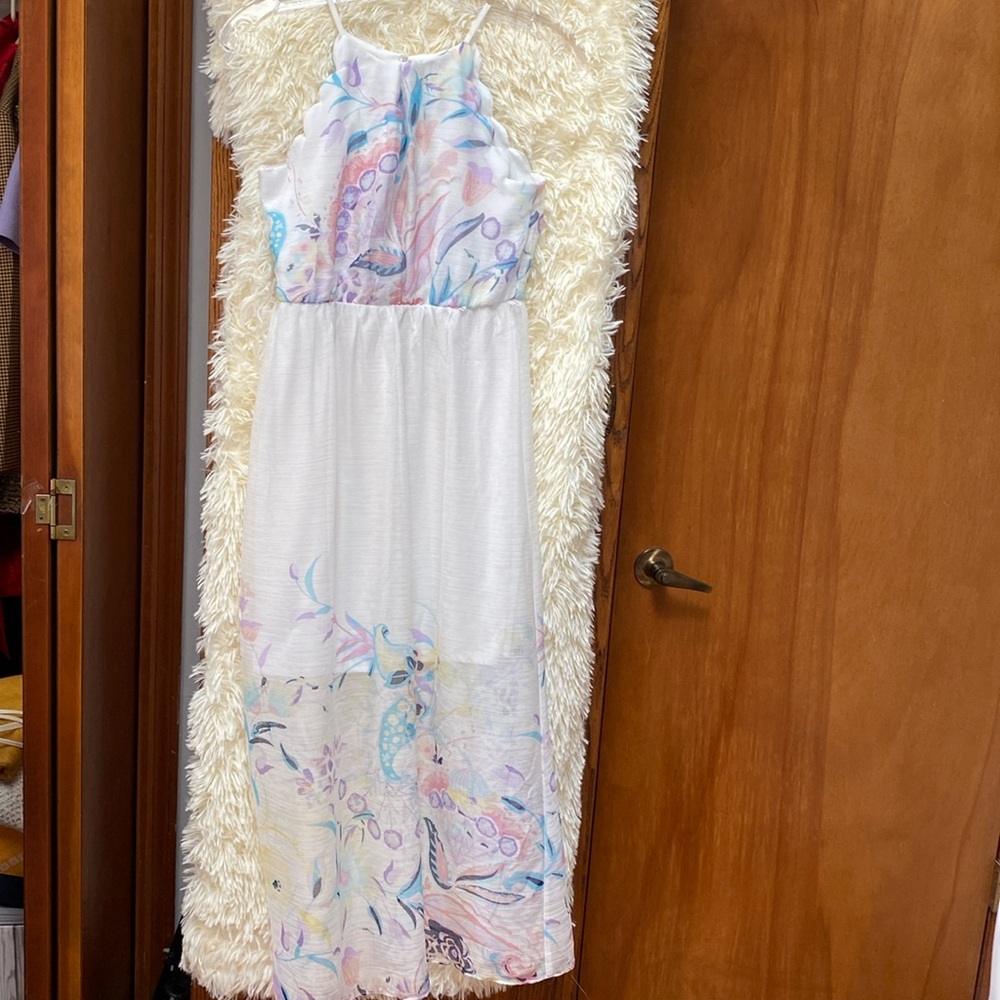 IZ Byer’s Girl’s Floral White Maxi Dress. Size 12